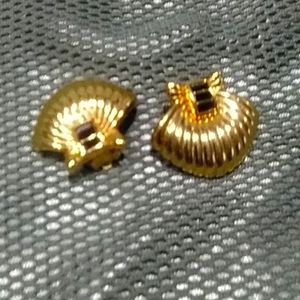 Vintage70's S.A.L SWAROVSKI CLIP ON GOLD TONE(GEM)